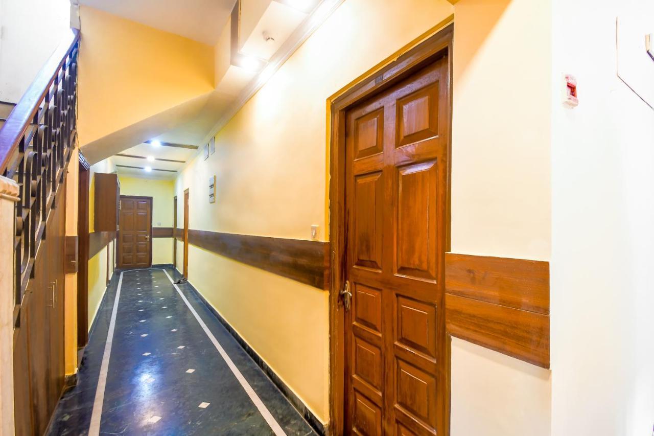 Hotel Jingle Inn Kolkata Exterior photo