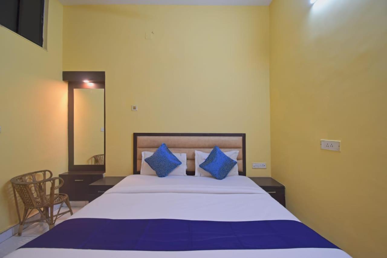 Hotel Jingle Inn Kolkata Room photo
